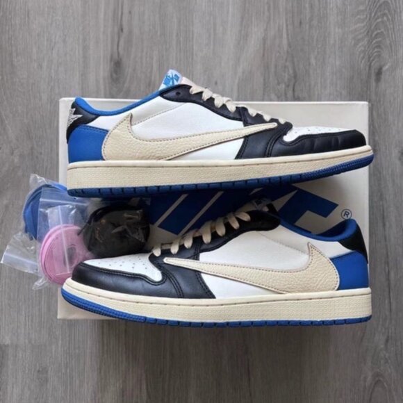 Travis Scott x Fragment Design x Jordan Air Jordan 1 Low OG SP - Picture 1 of 4